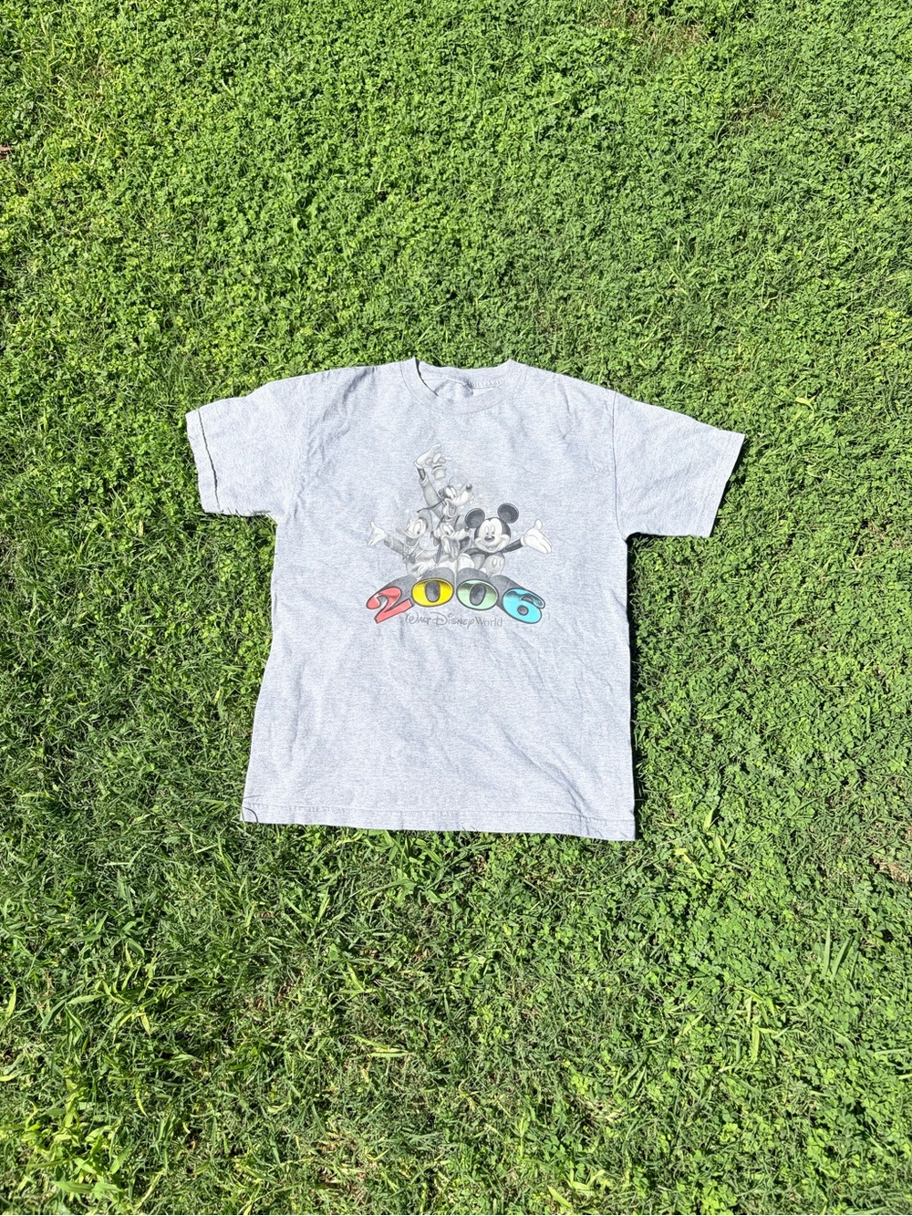 Disney Gray Mickey Mouse 2006 Graphic Tee